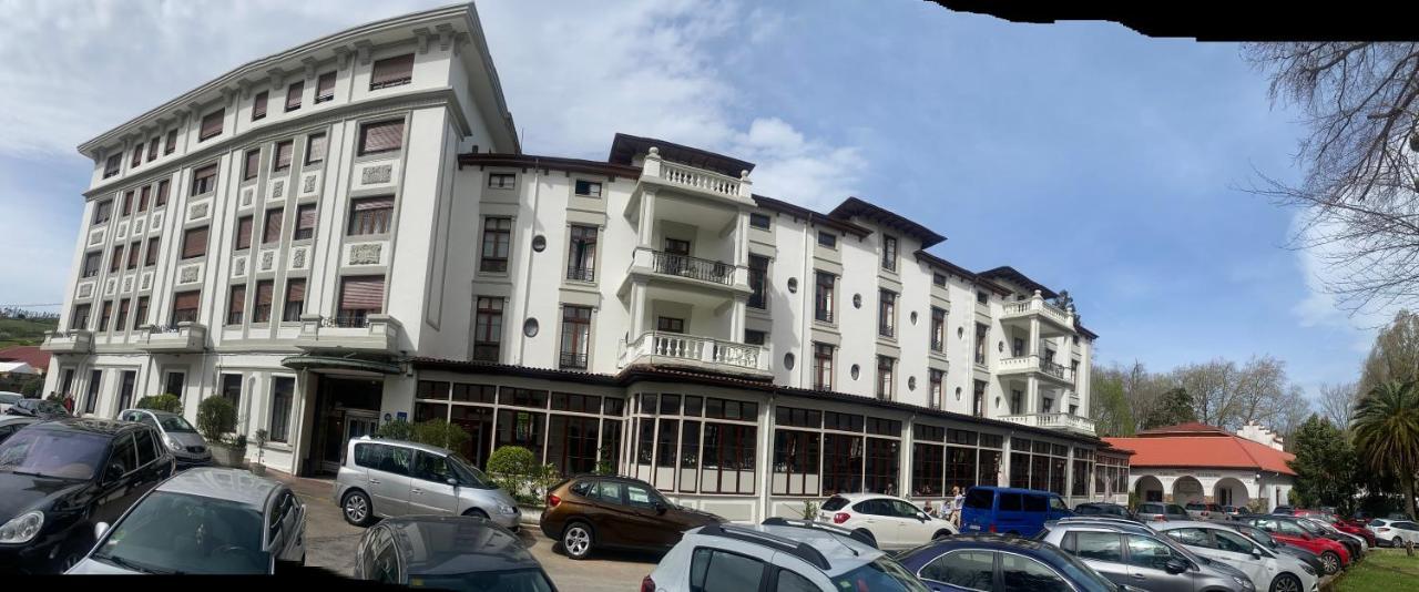 Gran Hotel Balneario De Liérganes エクステリア 写真