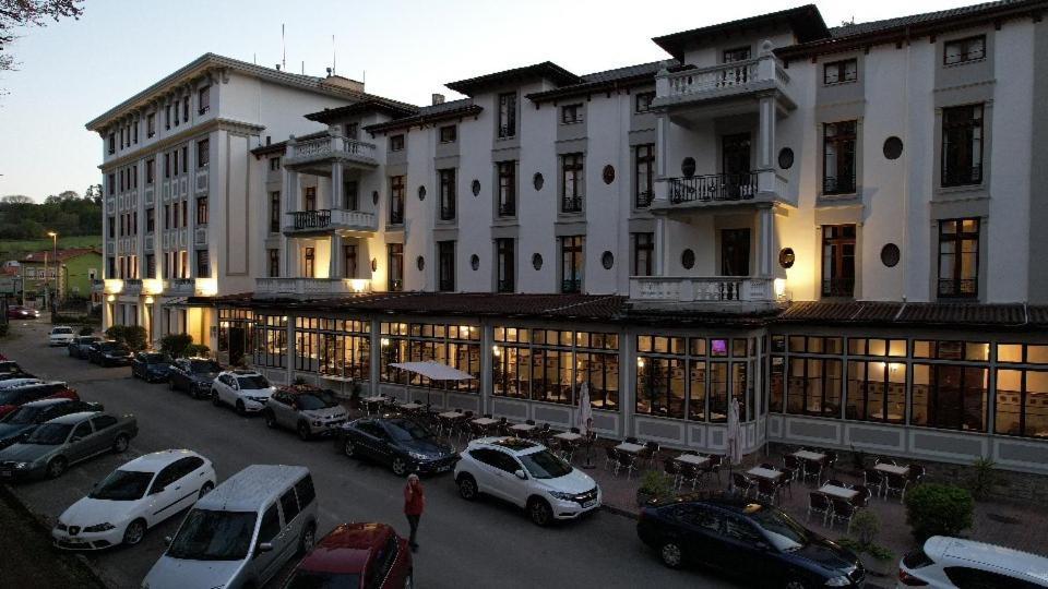 Gran Hotel Balneario De Liérganes エクステリア 写真