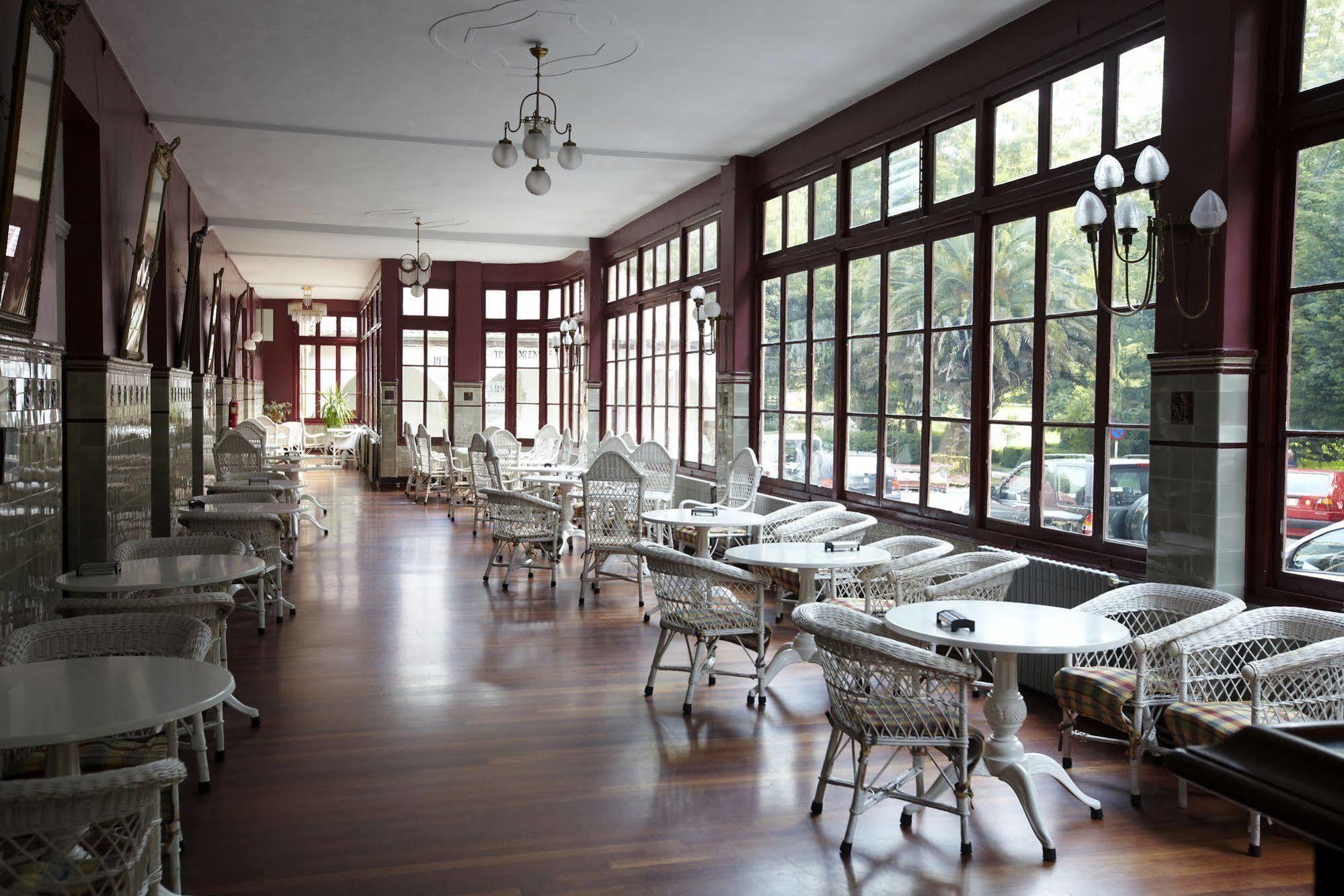 Gran Hotel Balneario De Liérganes エクステリア 写真
