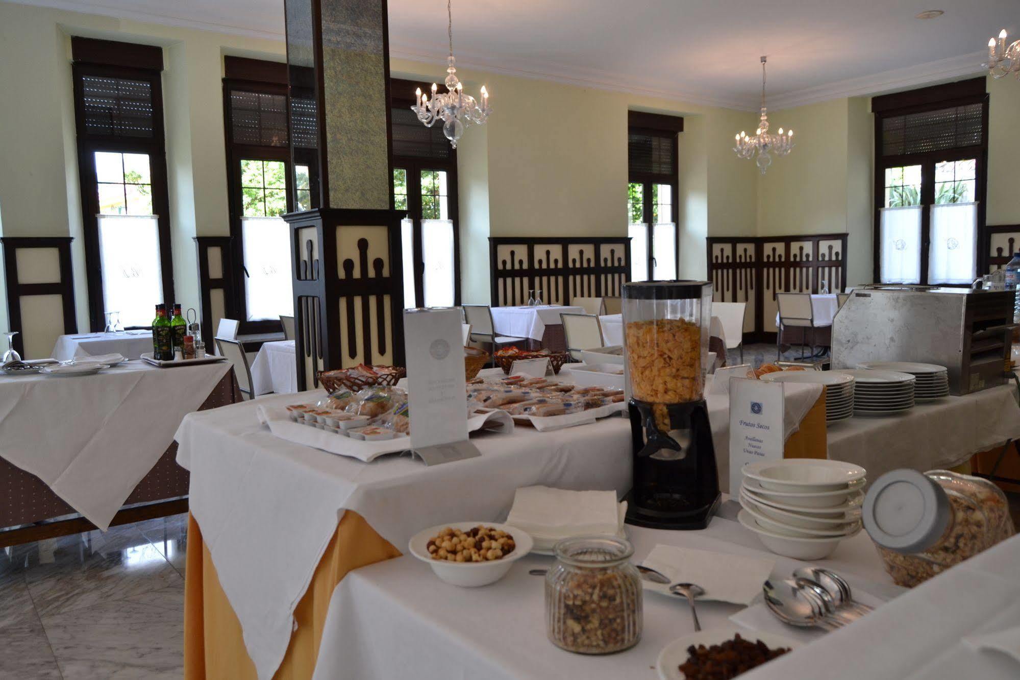 Gran Hotel Balneario De Liérganes エクステリア 写真